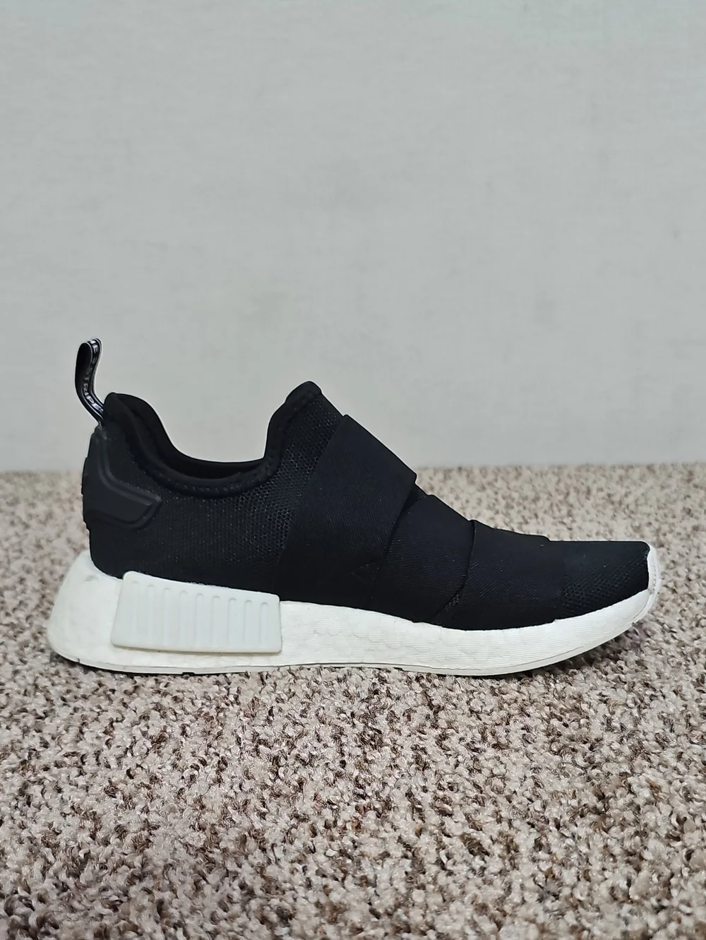 ADIDAS NMD R1 WOMENS SNEAKERS BFPM-08-048